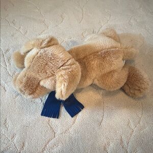 Eddie Bauer Gund Dog